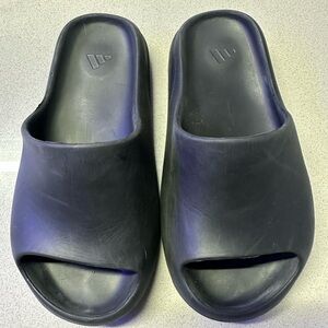 Adidas Yeezy l Dark Gray Slide Sandals